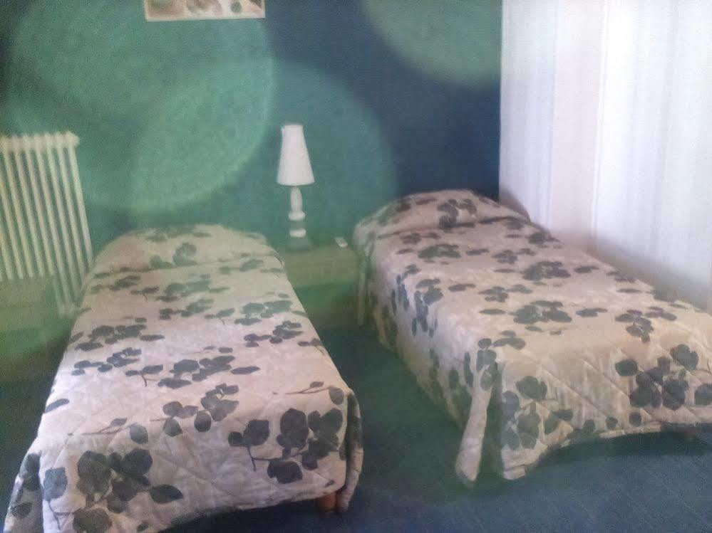 Hotel Le Costellan Dagneux Экстерьер фото